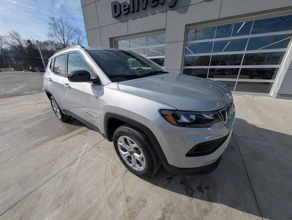 new 2025 Jeep Compass car, priced at $31,035