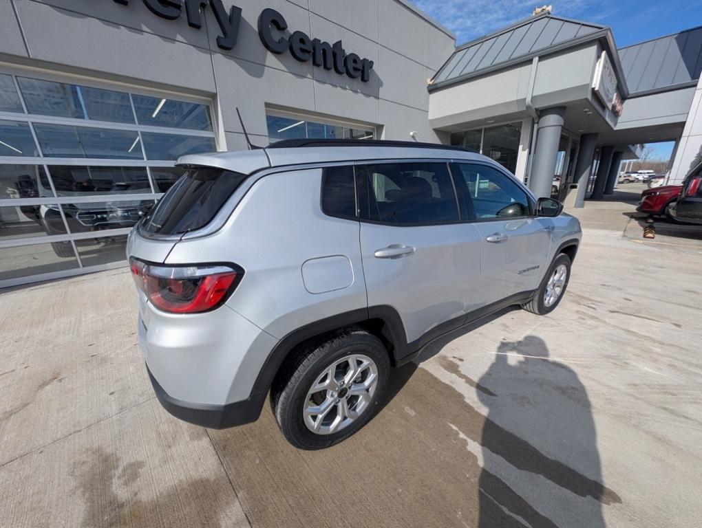 new 2025 Jeep Compass car, priced at $30,535