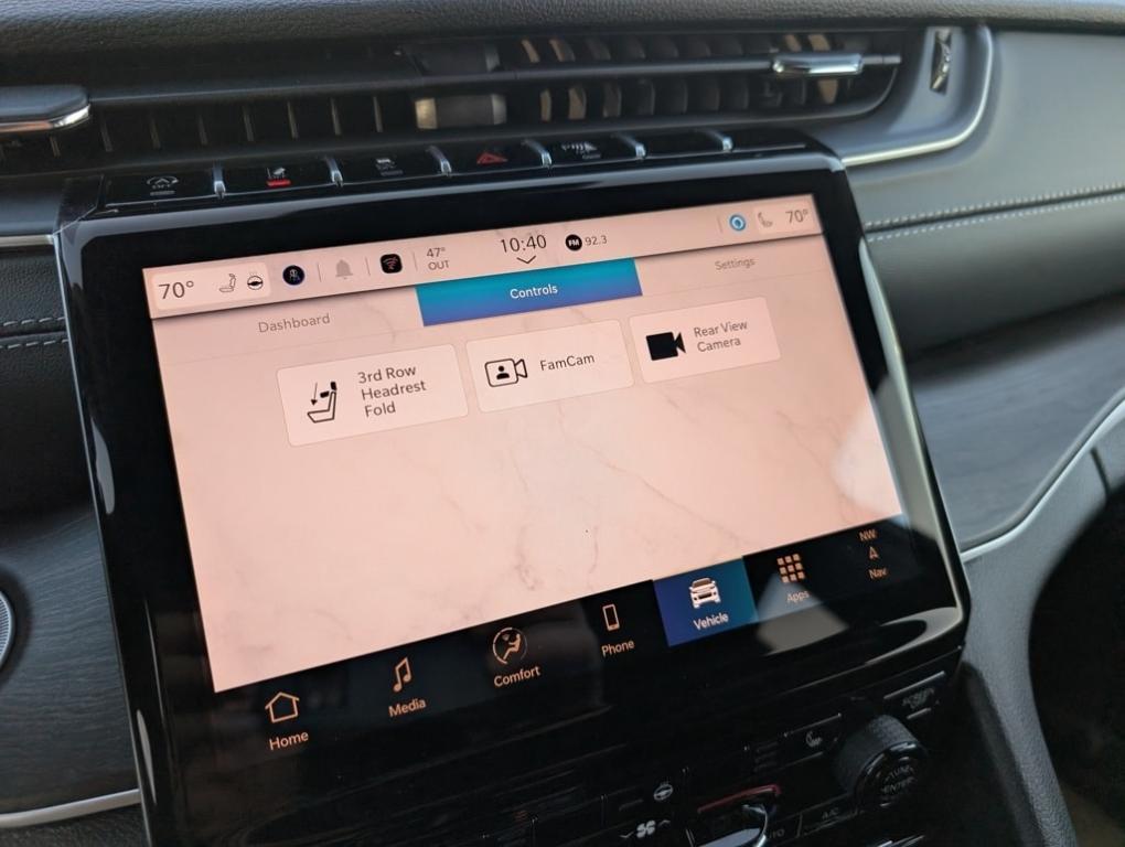 new 2025 Jeep Grand Cherokee L car, priced at $51,335