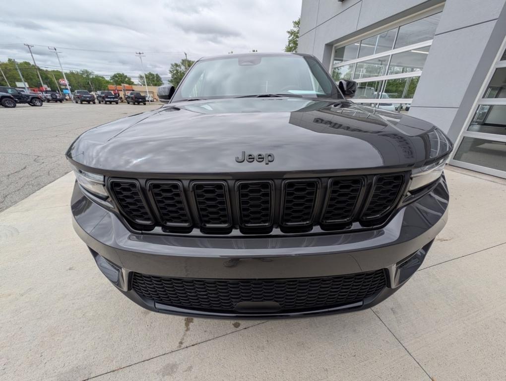 used 2023 Jeep Grand Cherokee car, priced at $36,500