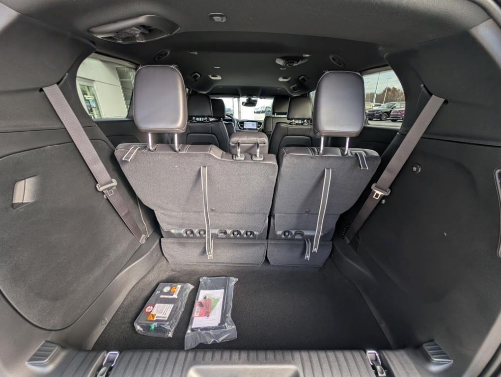 new 2026 Chrysler Pacifica car, priced at $43,060