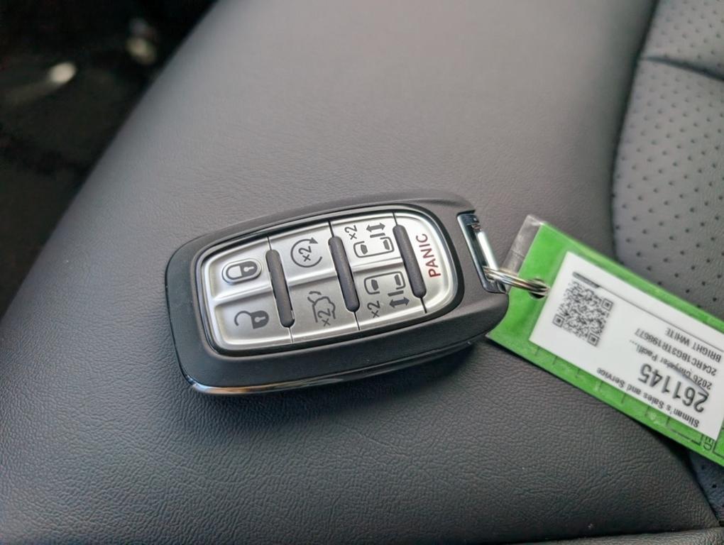 new 2026 Chrysler Pacifica car, priced at $43,060