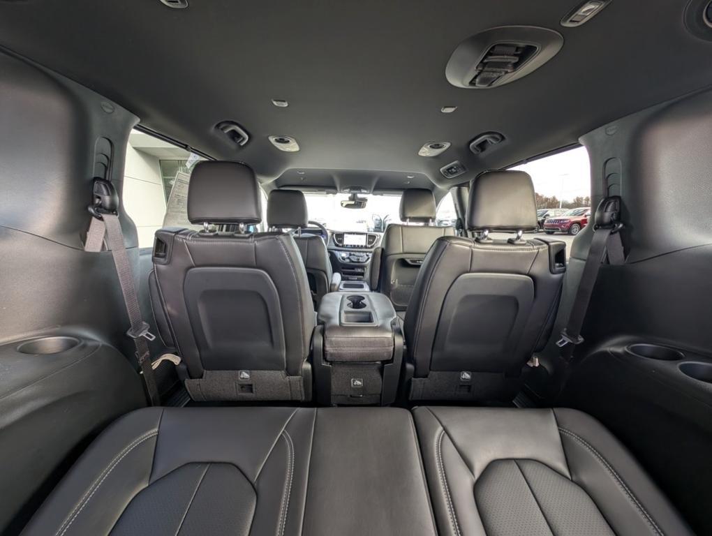 new 2026 Chrysler Pacifica car, priced at $43,060