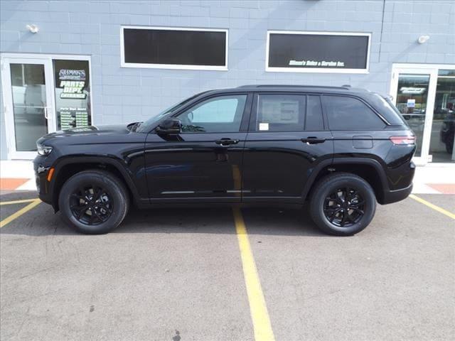 new 2024 Jeep Grand Cherokee car, priced at $40,530