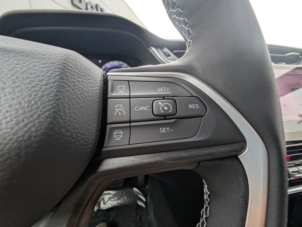 new 2025 Jeep Grand Cherokee L car, priced at $51,335