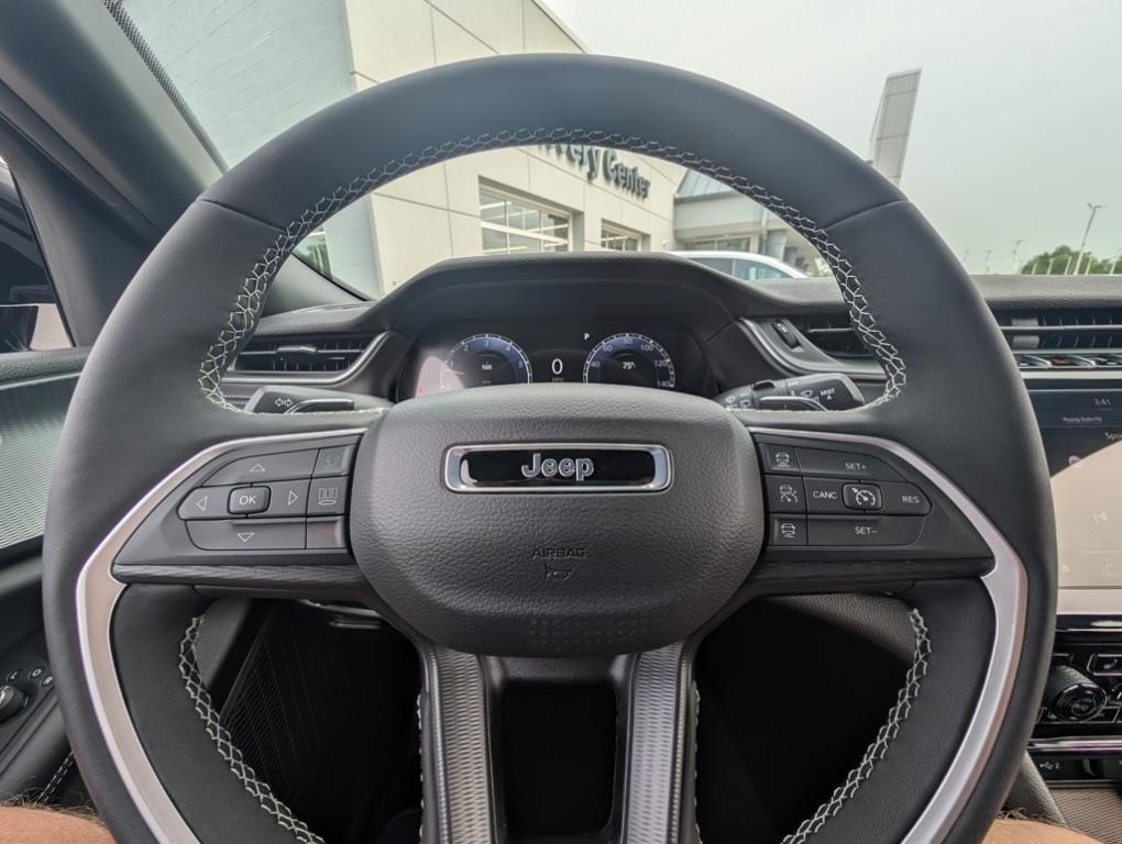 new 2025 Jeep Grand Cherokee L car, priced at $43,869