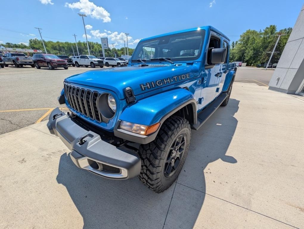new 2025 Jeep Gladiator car, priced at $45,896