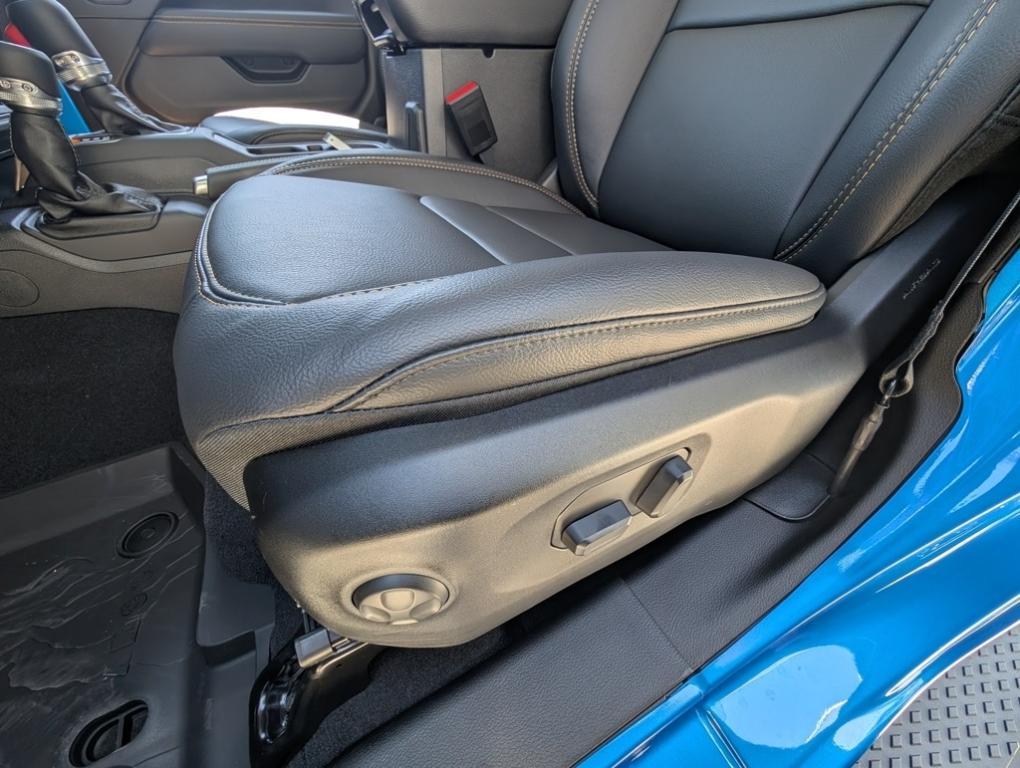 new 2025 Jeep Gladiator car, priced at $45,896
