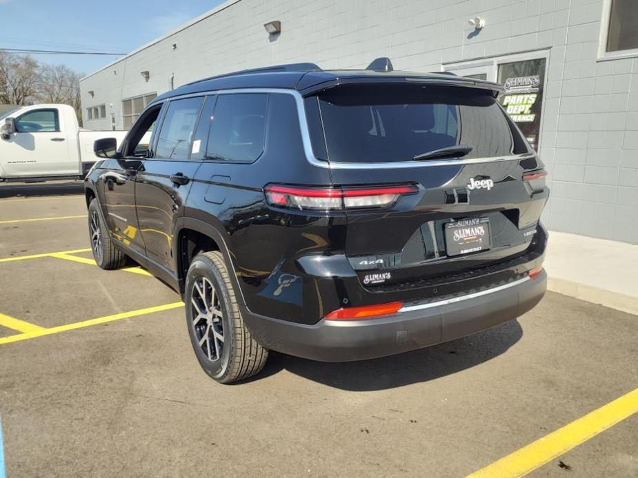 new 2024 Jeep Grand Cherokee L car, priced at $44,295