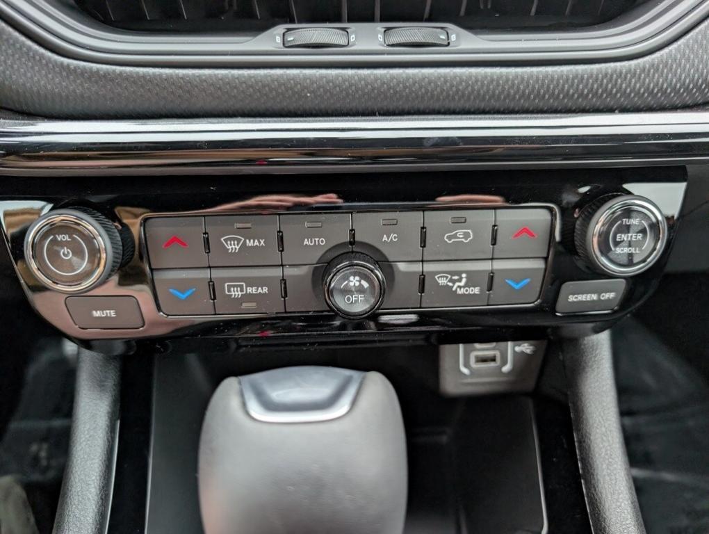 new 2026 Jeep Compass car, priced at $35,700