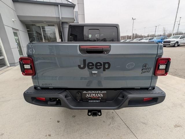 new 2025 Jeep Gladiator car, priced at $50,535