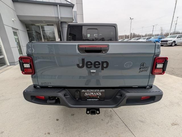 new 2025 Jeep Gladiator car, priced at $49,285