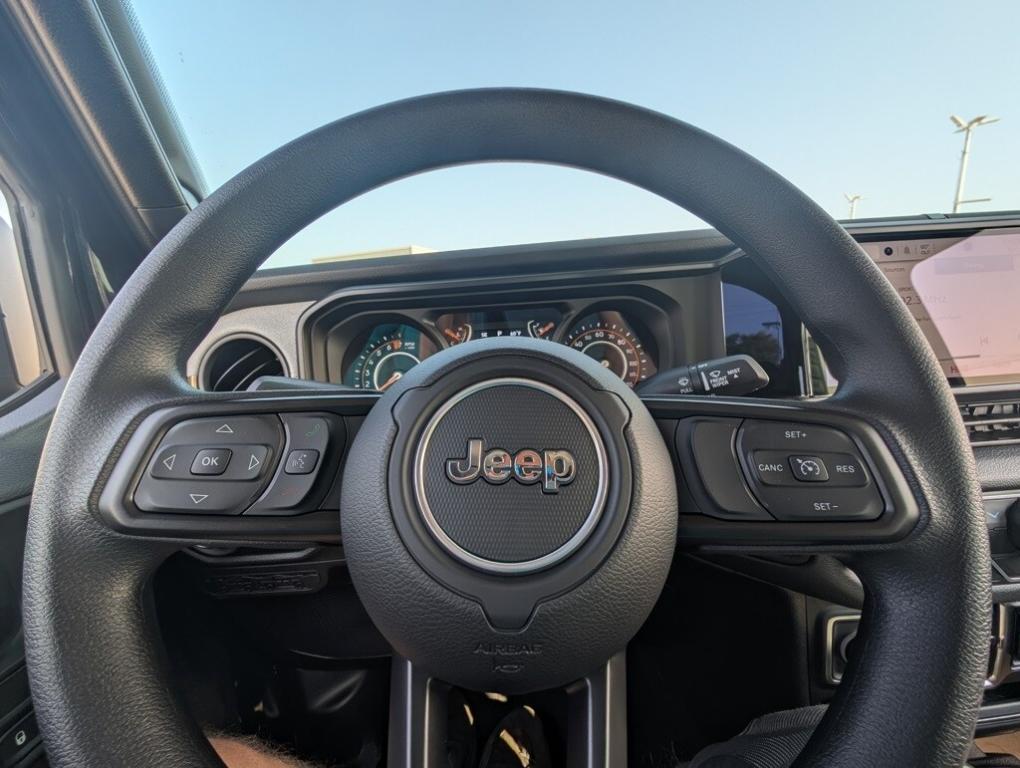 new 2025 Jeep Gladiator car, priced at $37,805