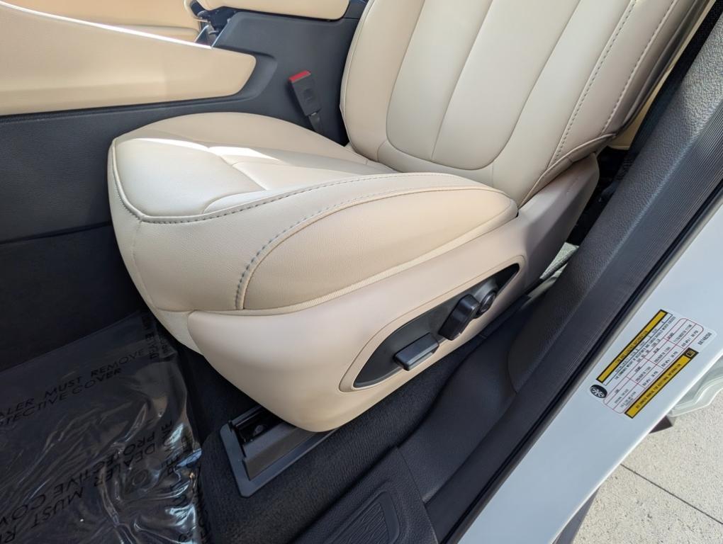 new 2025 Jeep Grand Cherokee L car, priced at $44,515