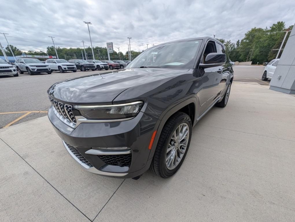 used 2022 Jeep Grand Cherokee car, priced at $43,600