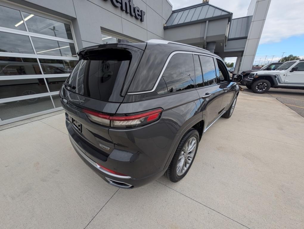 used 2022 Jeep Grand Cherokee car, priced at $43,600