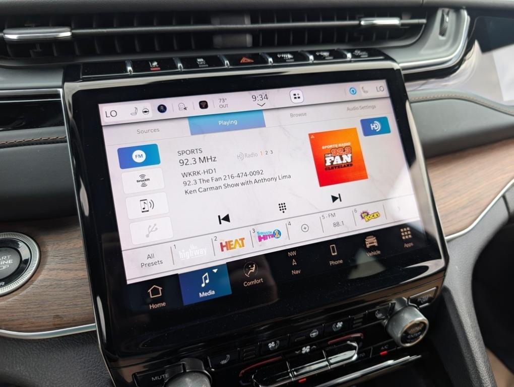 used 2022 Jeep Grand Cherokee car, priced at $43,600