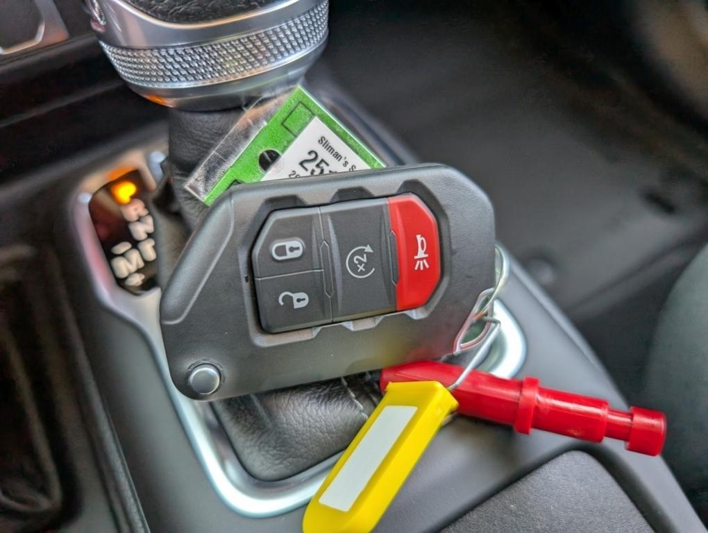 new 2025 Jeep Wrangler car, priced at $47,728