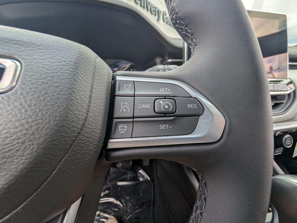 new 2025 Jeep Compass car, priced at $32,843