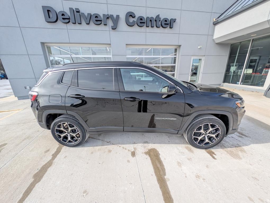 new 2025 Jeep Compass car, priced at $32,435