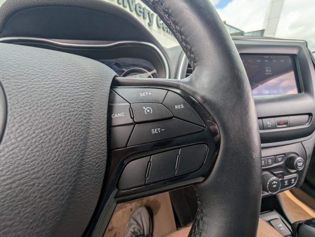 used 2019 Jeep Cherokee car, priced at $16,500