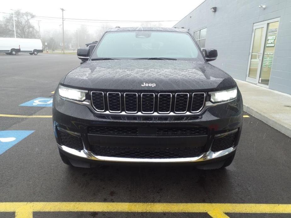 new 2024 Jeep Grand Cherokee L car, priced at $44,295