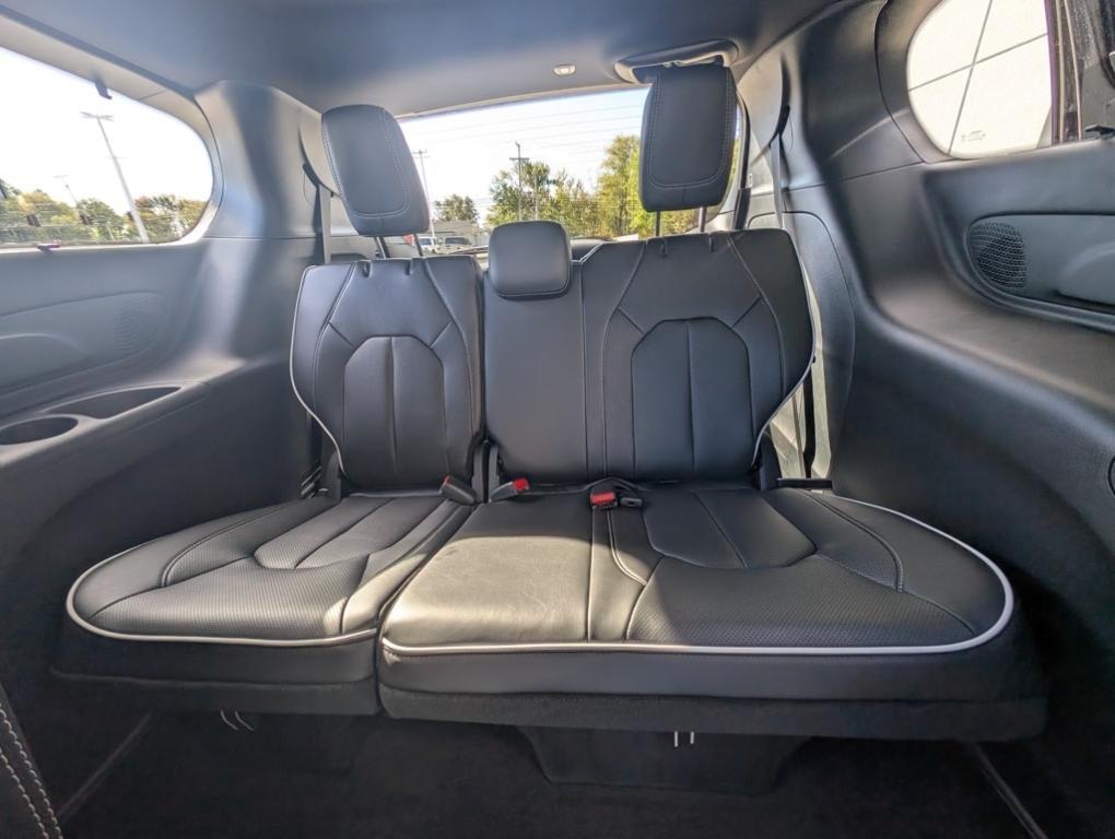 new 2026 Chrysler Pacifica car, priced at $53,865