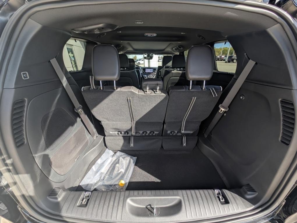 new 2026 Chrysler Pacifica car, priced at $53,865