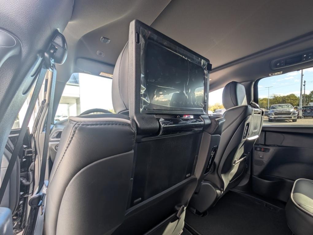 new 2026 Chrysler Pacifica car, priced at $53,865
