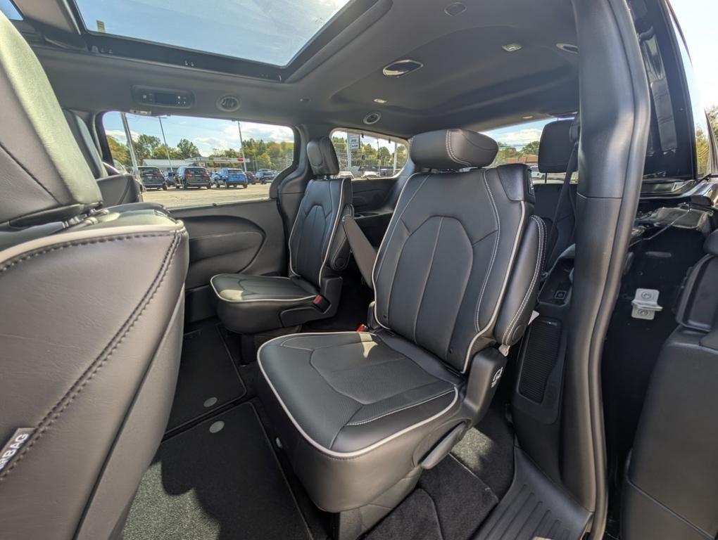 new 2026 Chrysler Pacifica car, priced at $53,865