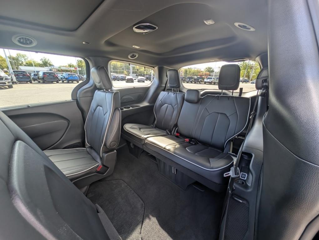 new 2026 Chrysler Pacifica car, priced at $53,865