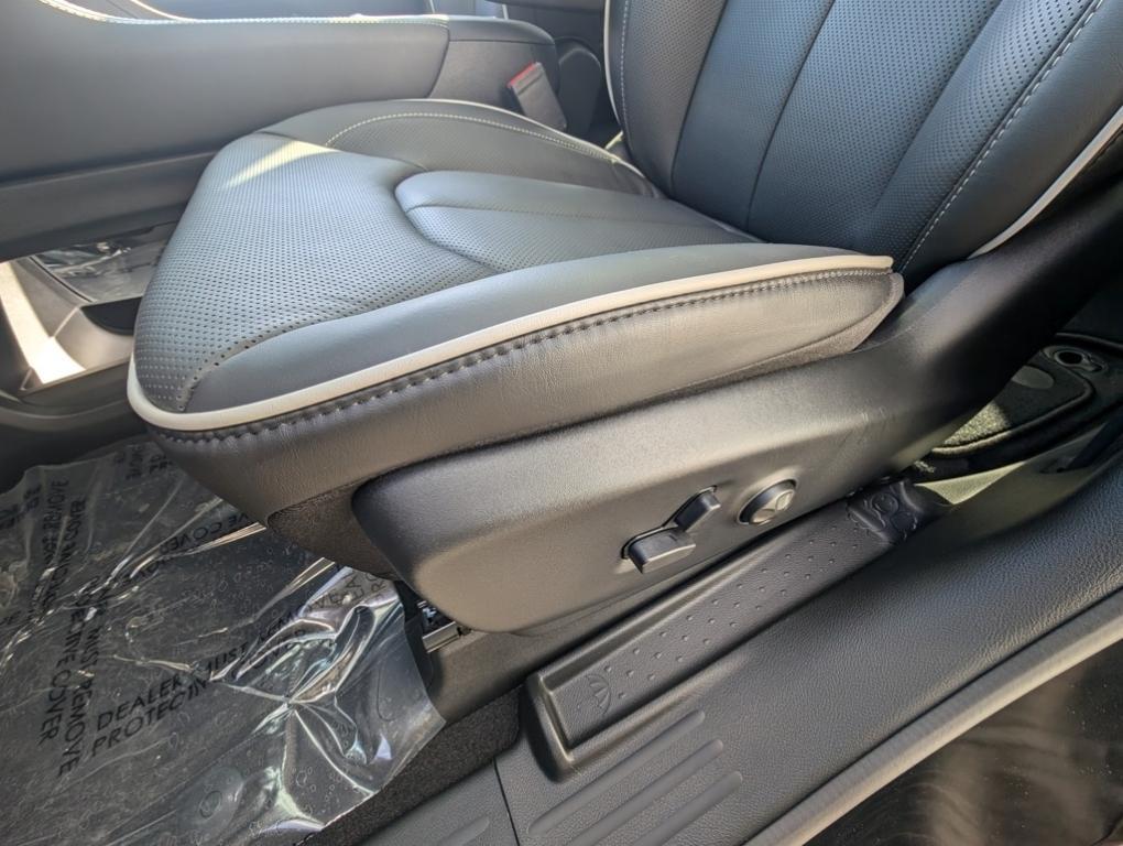 new 2026 Chrysler Pacifica car, priced at $53,865