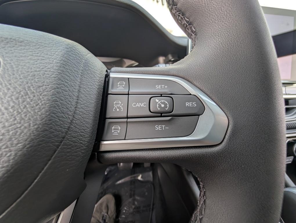 new 2025 Jeep Compass car, priced at $35,605