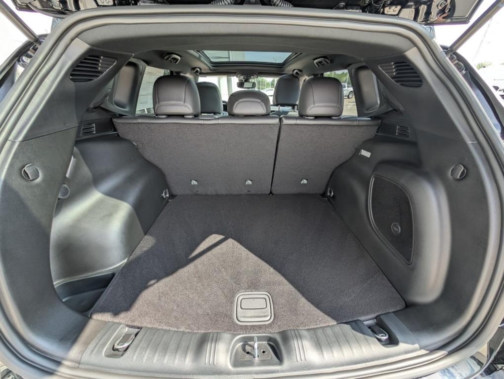 new 2025 Jeep Compass car, priced at $35,605