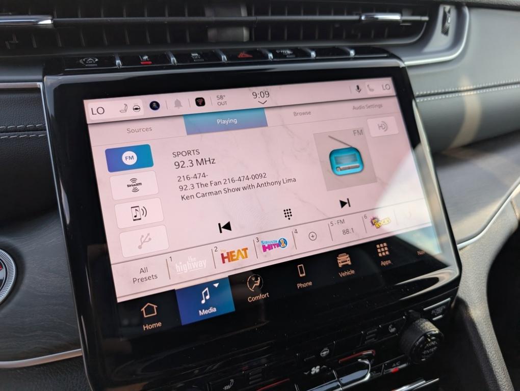 new 2025 Jeep Grand Cherokee car, priced at $51,485