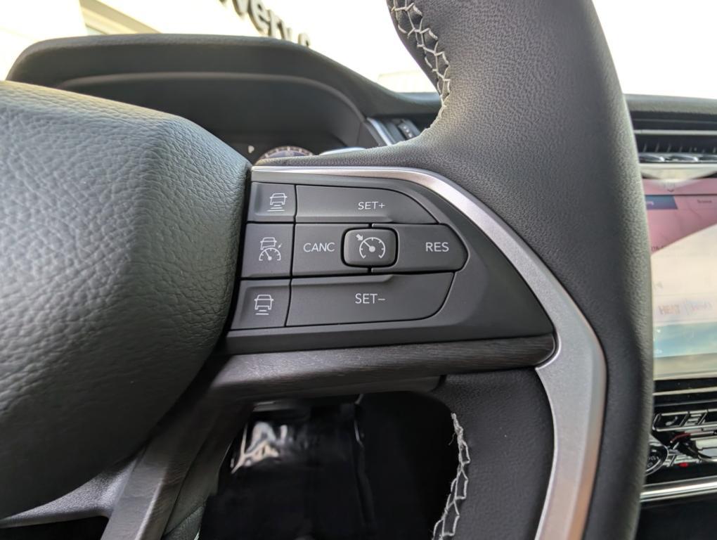 new 2025 Jeep Grand Cherokee car, priced at $51,485