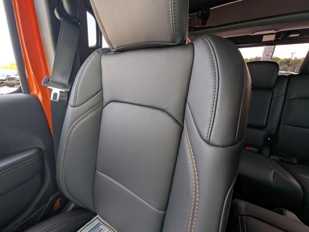 new 2025 Jeep Wrangler car, priced at $52,886