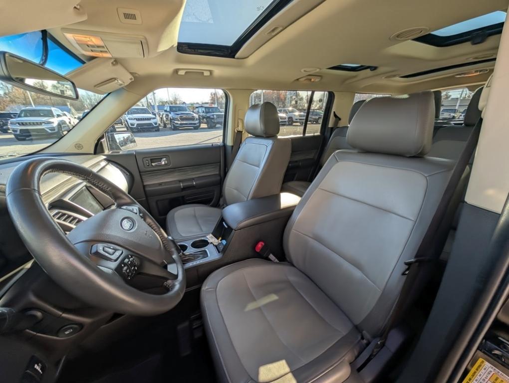 used 2019 Ford Flex car, priced at $18,500