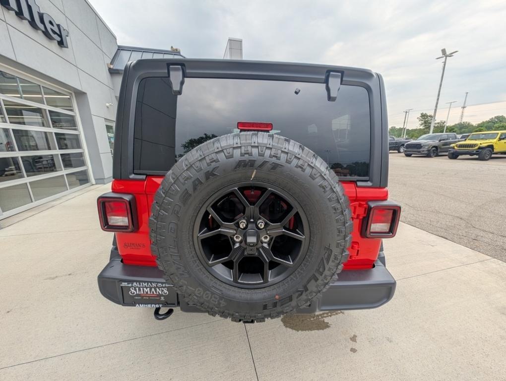 new 2025 Jeep Wrangler car, priced at $49,424