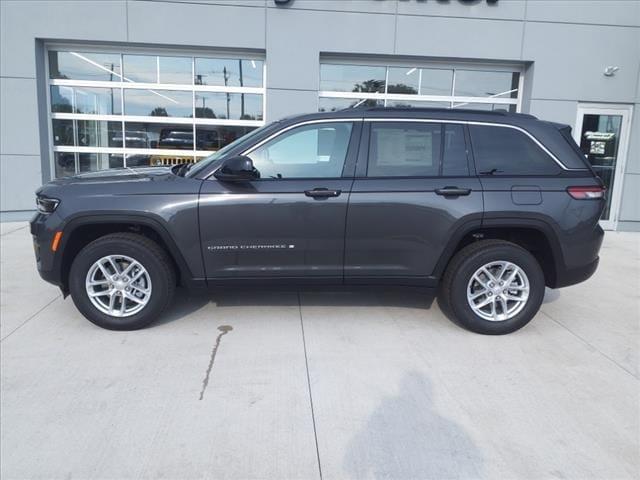 new 2024 Jeep Grand Cherokee car, priced at $36,470