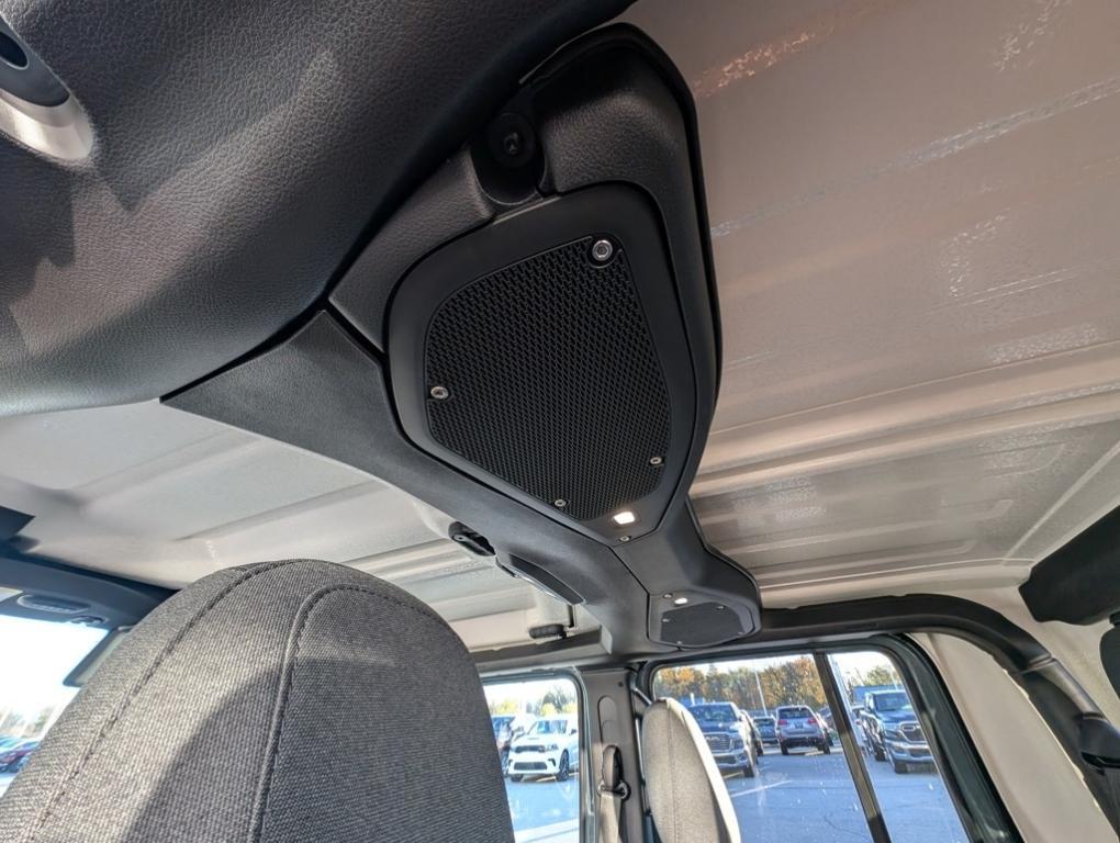 new 2025 Jeep Gladiator car, priced at $50,100