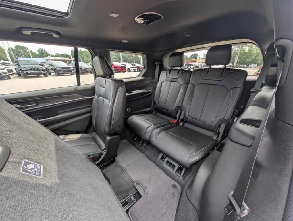 new 2025 Jeep Grand Cherokee L car, priced at $45,110