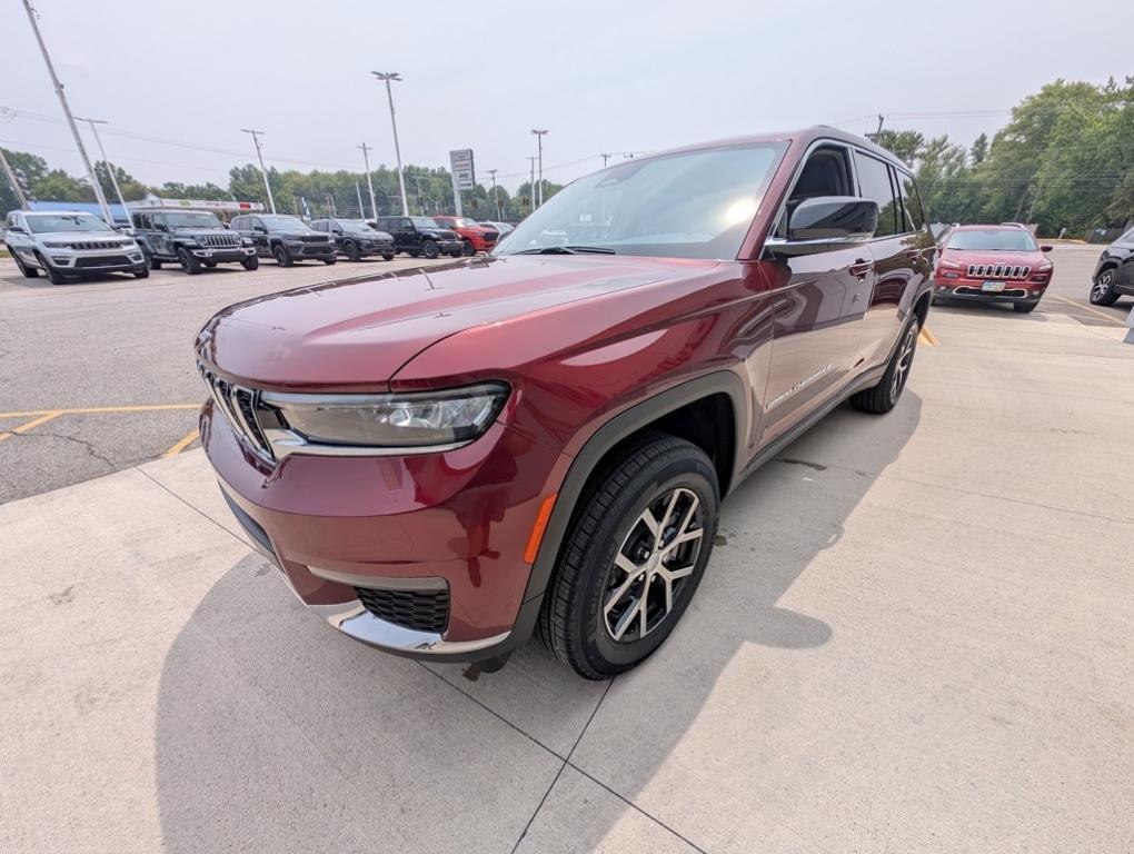 new 2025 Jeep Grand Cherokee L car, priced at $45,110