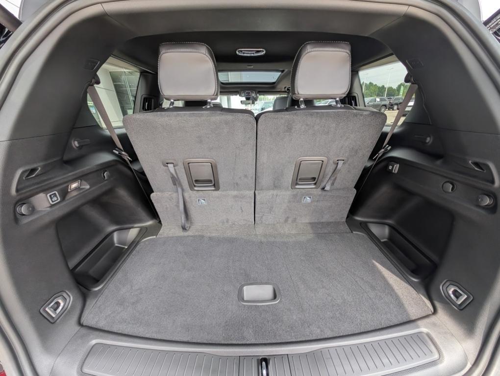 new 2025 Jeep Grand Cherokee L car, priced at $45,110