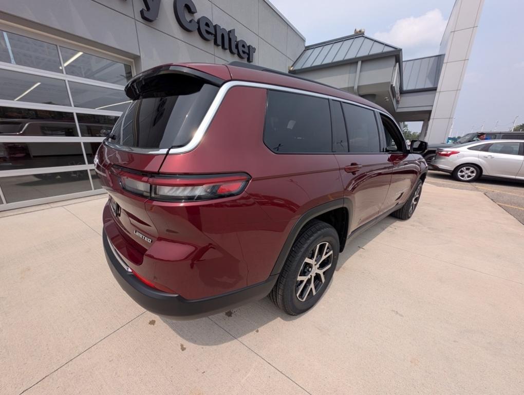 new 2025 Jeep Grand Cherokee L car, priced at $45,110