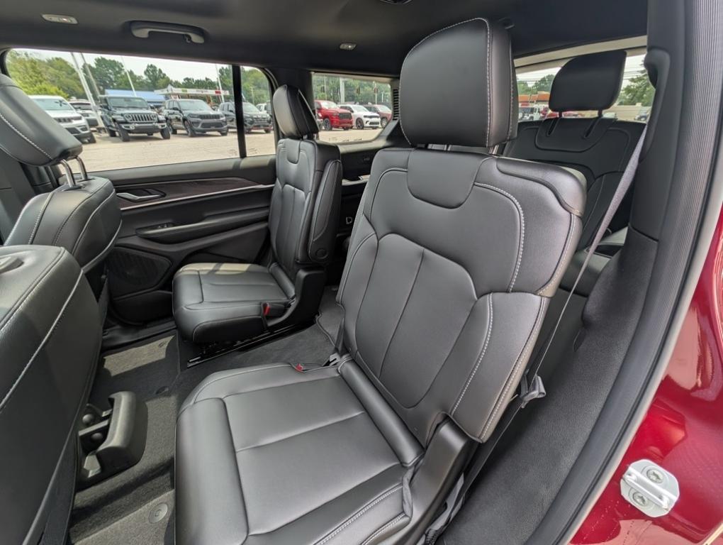 new 2025 Jeep Grand Cherokee L car, priced at $45,110