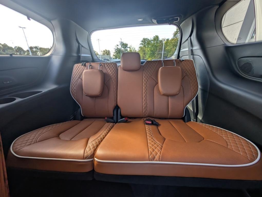 new 2026 Chrysler Pacifica car, priced at $58,800