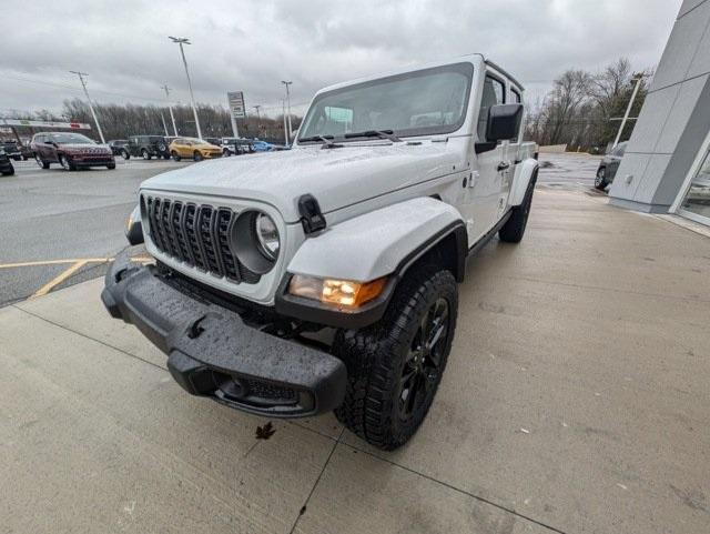 new 2025 Jeep Gladiator car, priced at $44,140