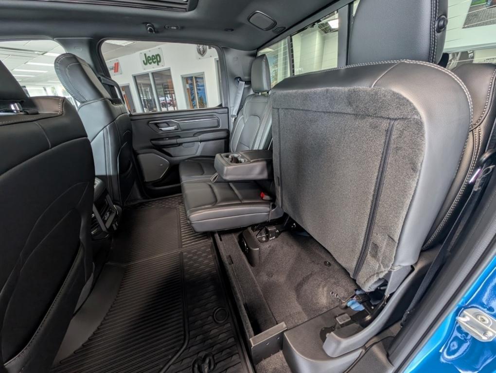new 2025 Ram 1500 car, priced at $64,362