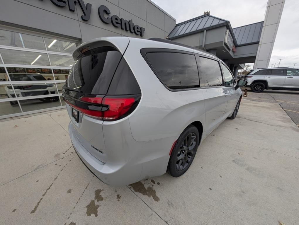 new 2026 Chrysler Pacifica car, priced at $50,735